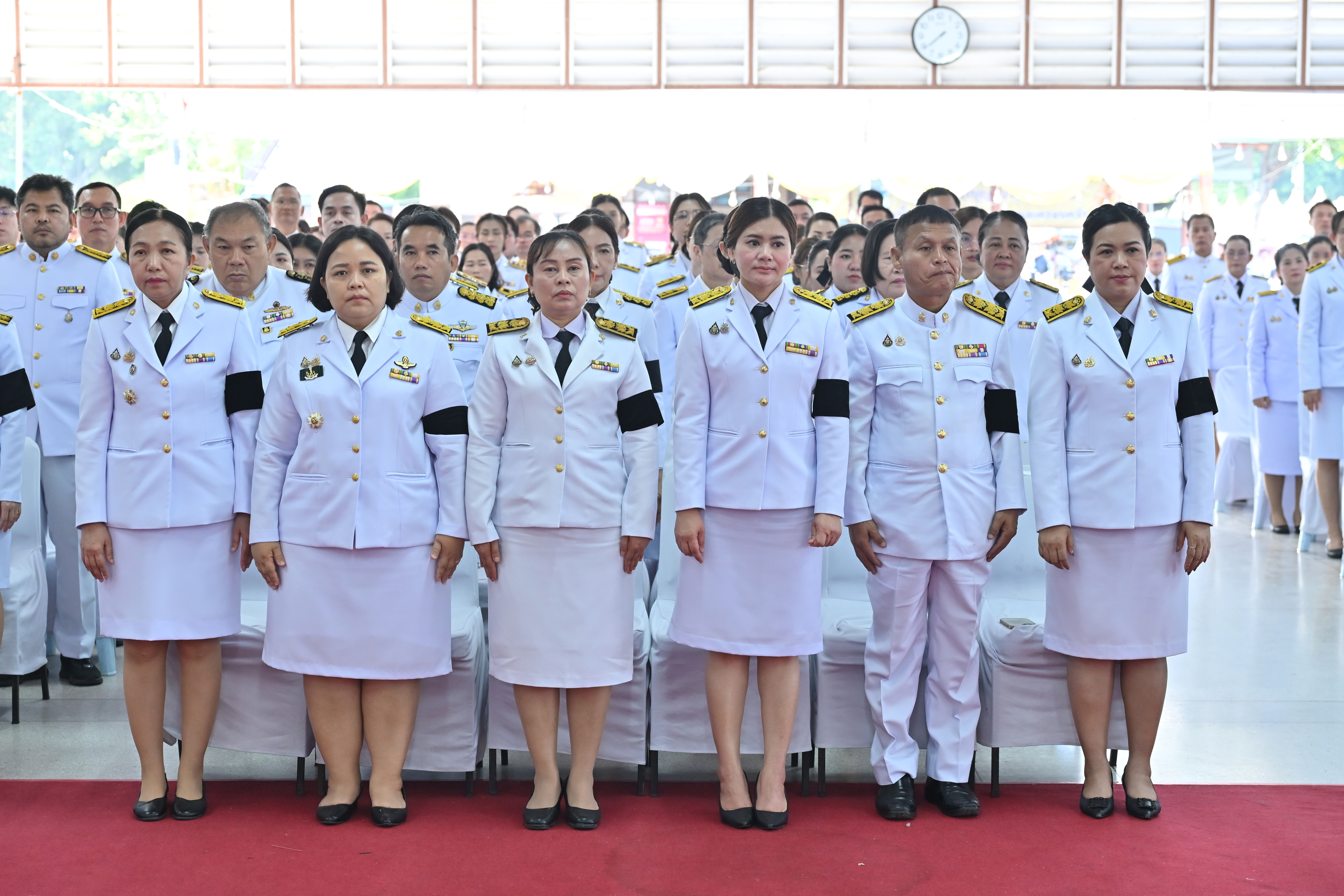 title - ส.ป.ก.นครปฐม เข้าร่วมพิธีเจริญพระพุทธมนต์ และทำบุญตักบาตร ถวายพระราชกุศลแด่ สมเด็จพระนางเจ้าฯ พระบรมราชินี เนื่องในโอกาสพระราชพิธีมหามงคลเฉลิมพระชนมพรรษา 4 รอบ 3 มิถุนายน 2569